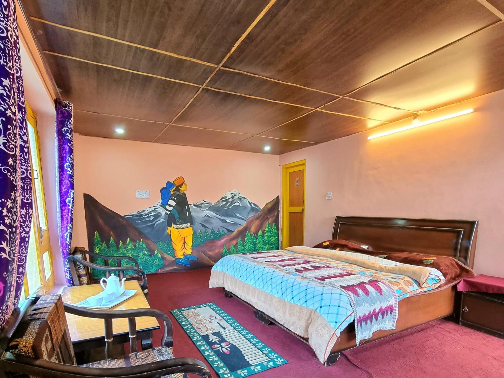 Lap Stays - Wanderer'S Nest Chitkul الغرفة الصورة