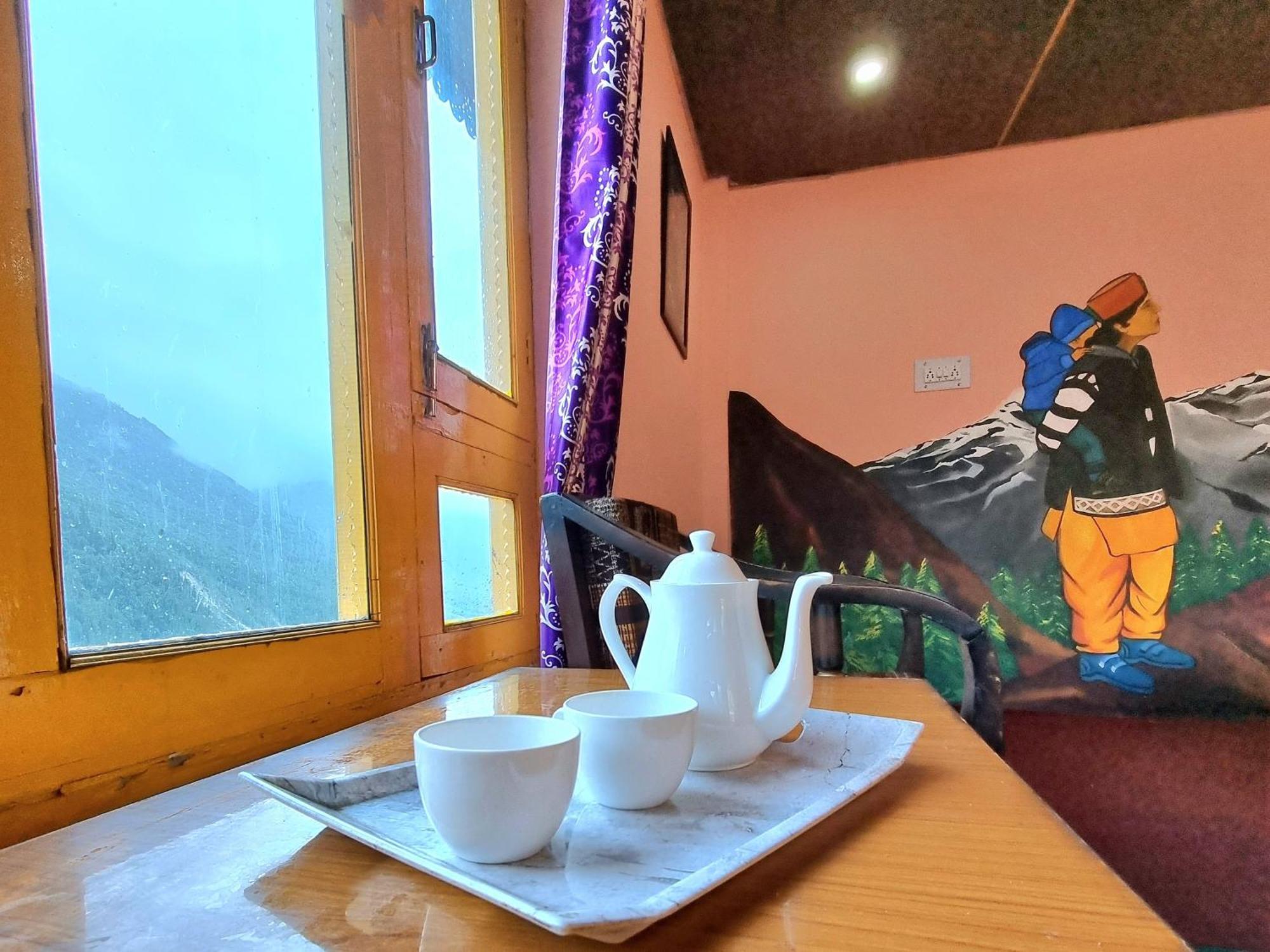 Lap Stays - Wanderer'S Nest Chitkul الغرفة الصورة