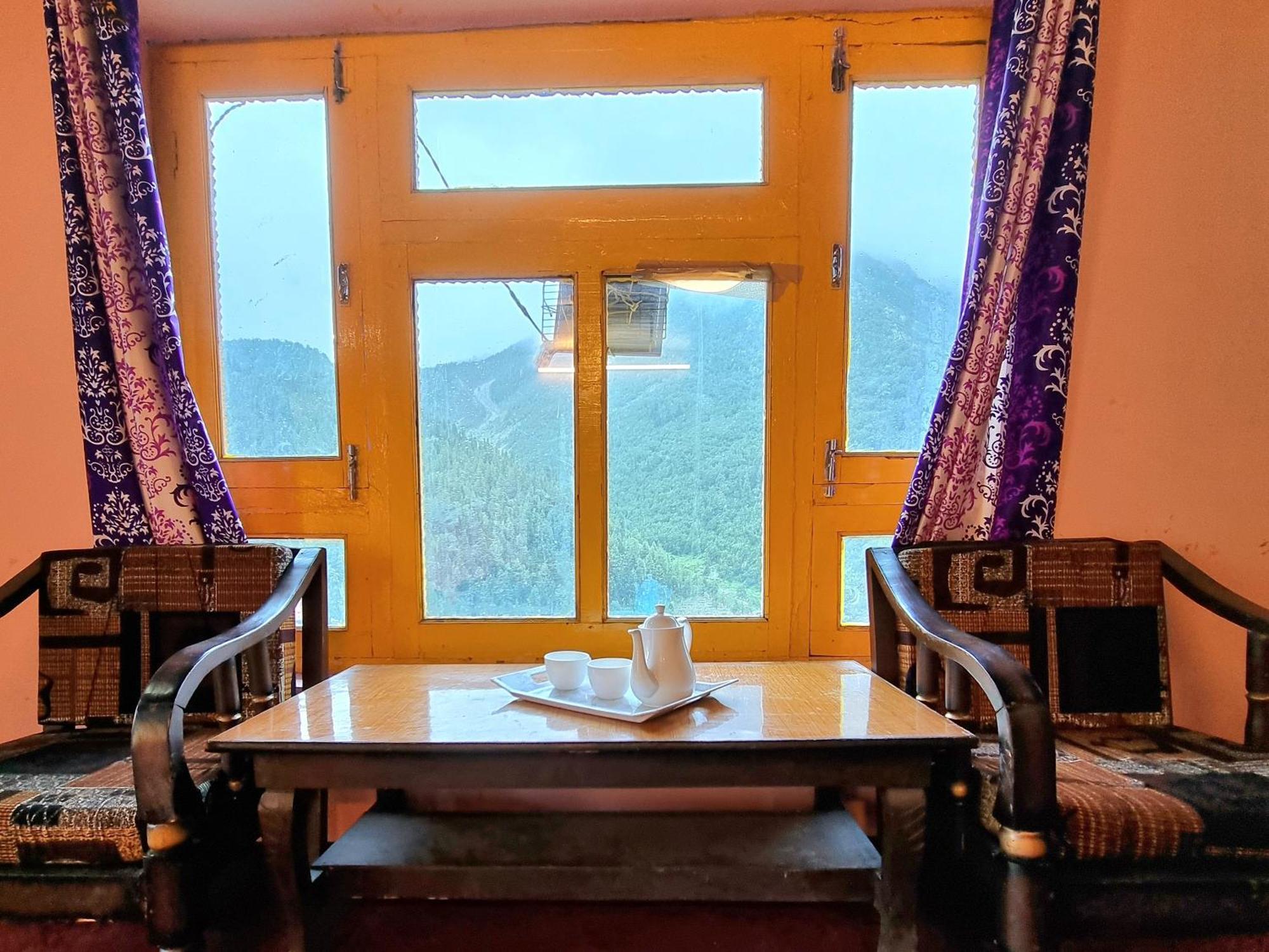 Lap Stays - Wanderer'S Nest Chitkul الغرفة الصورة